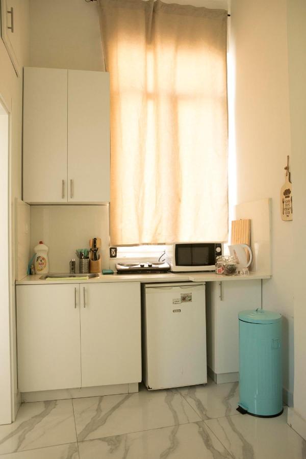 Bauhaus Stylish Apartments - By Bookiz Tel-Aviv Extérieur photo